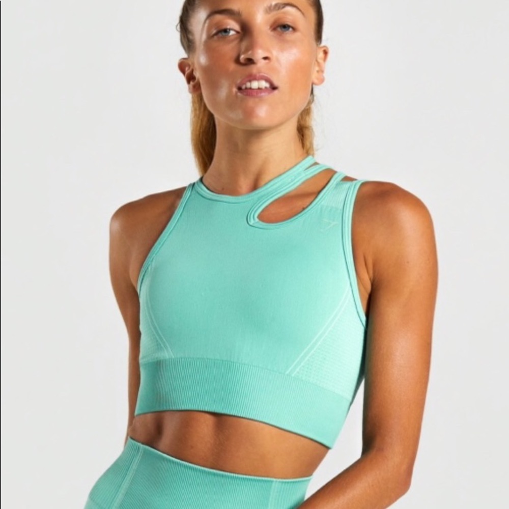 🚨SALE! GYMSHARK ULTRA SEAMLESS SPORTS BRA